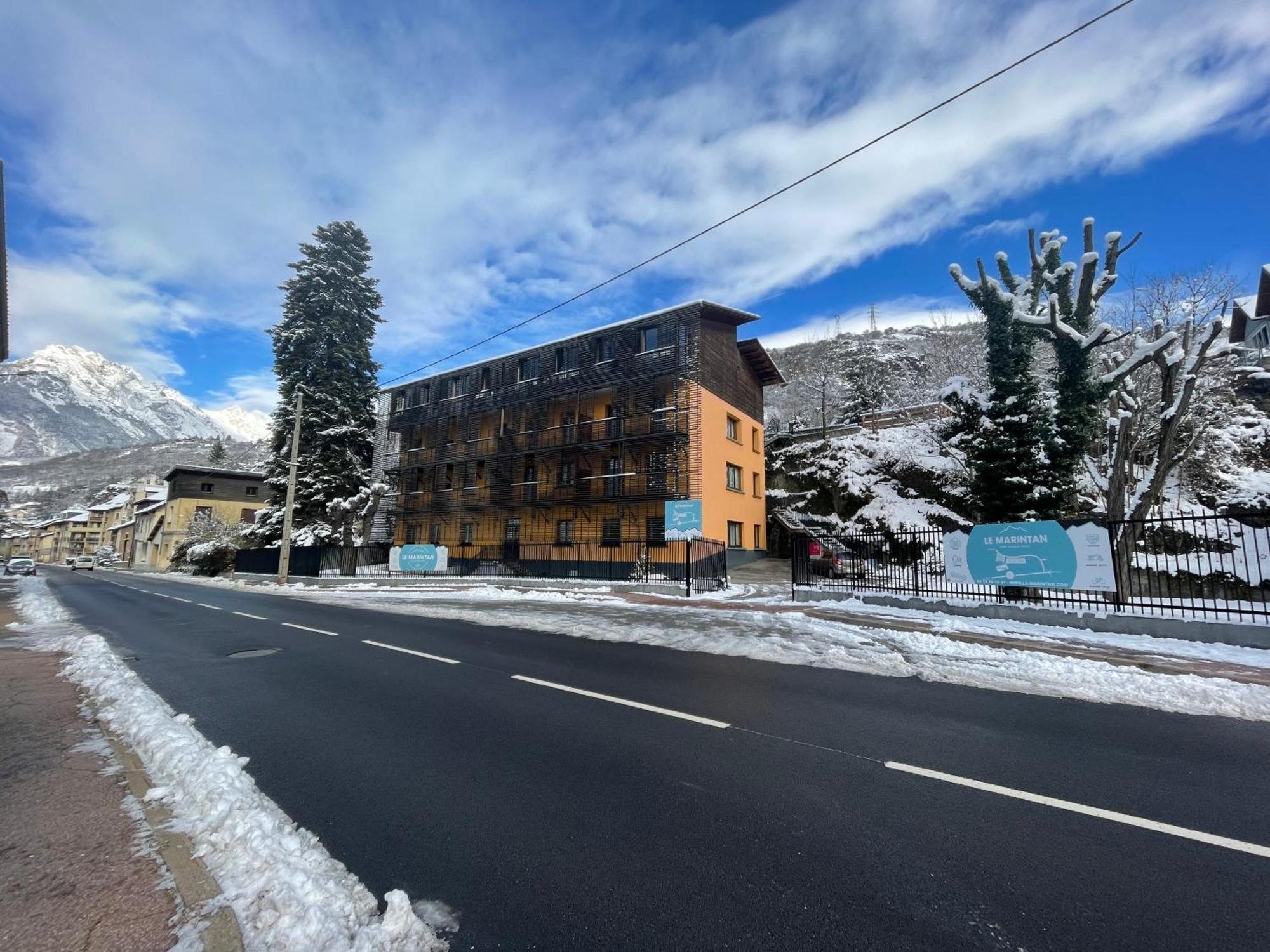 Hotel Le Marintan Saint-Michel-de-Maurienne Bagian luar foto