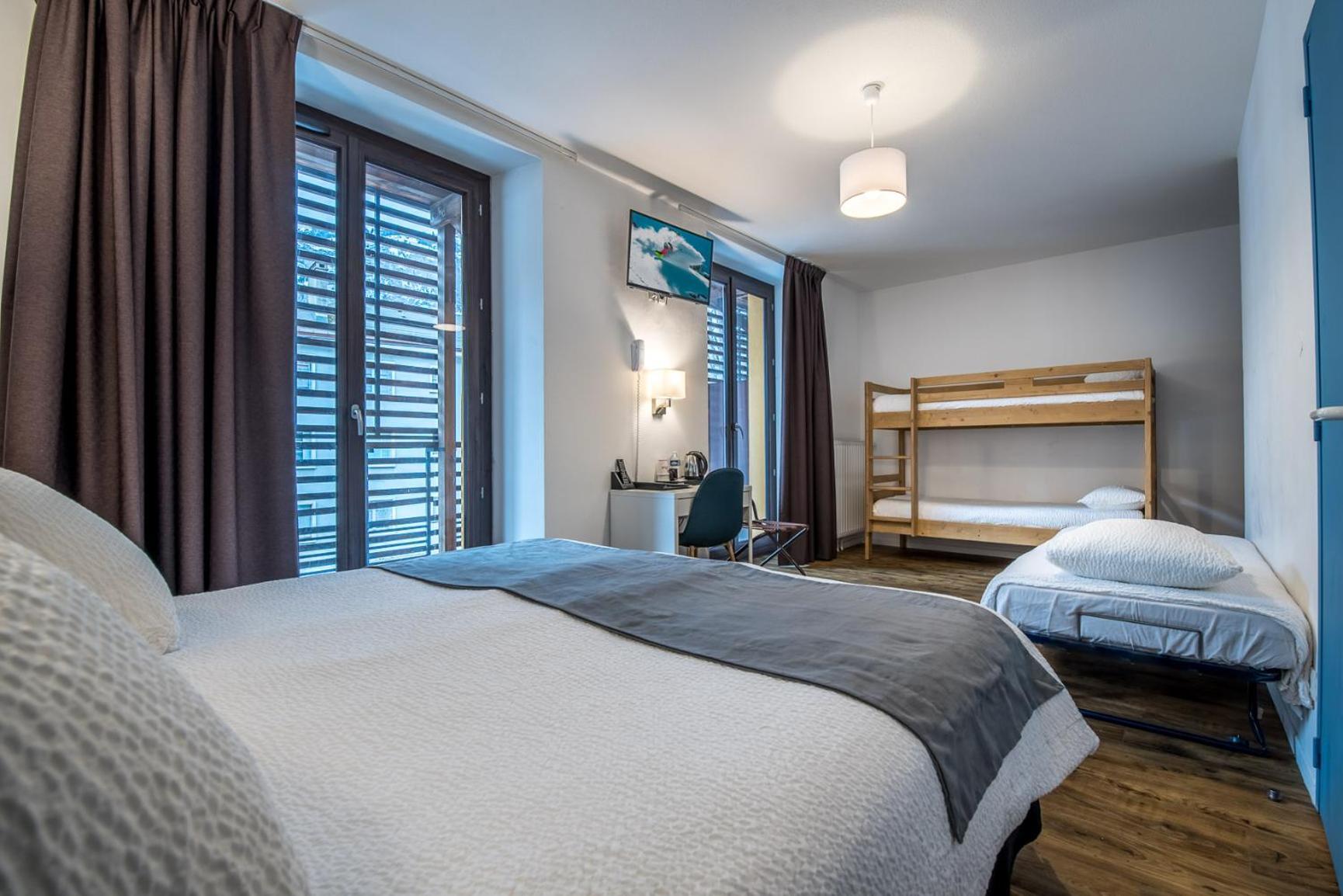 Hotel Le Marintan Saint-Michel-de-Maurienne Bagian luar foto