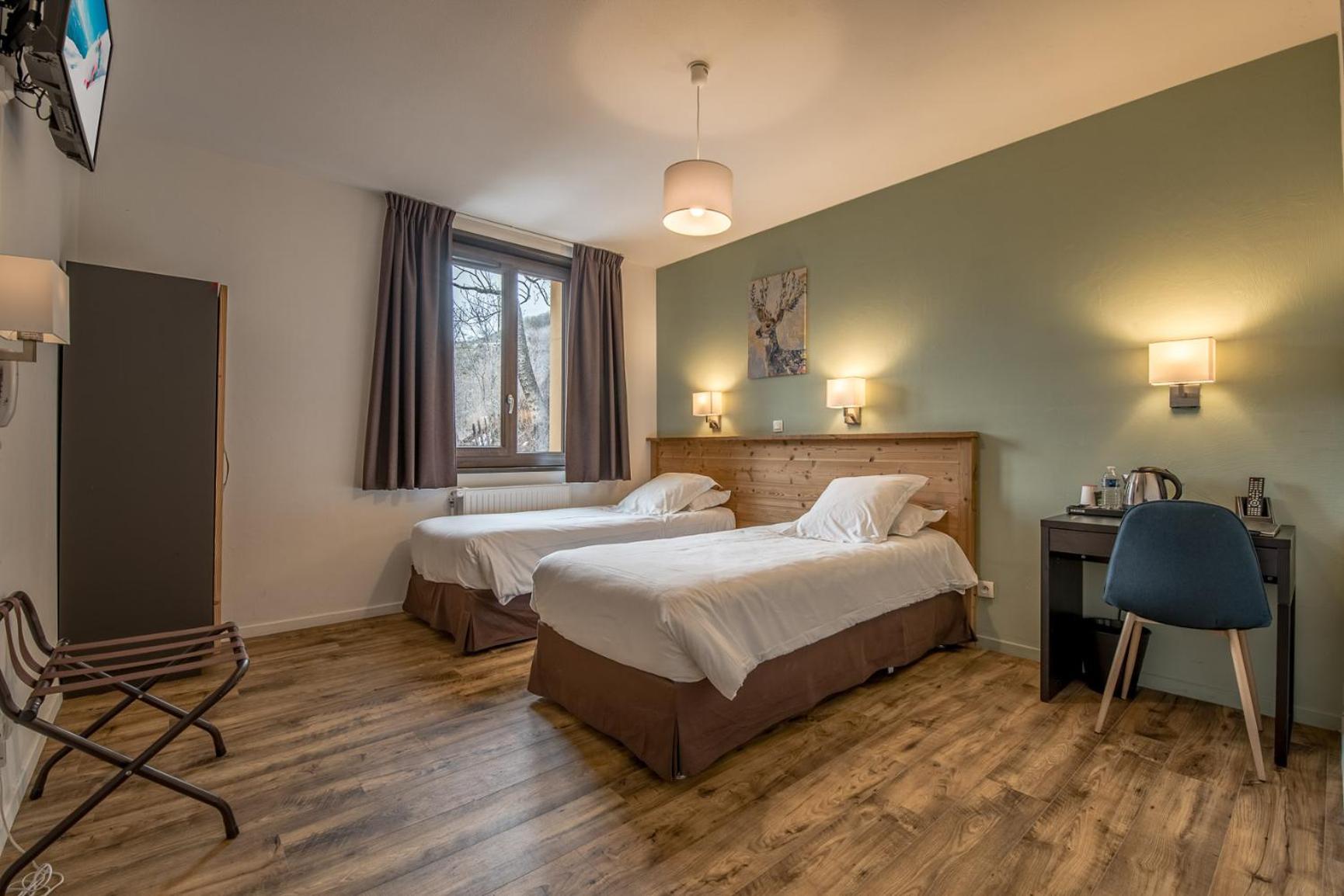 Hotel Le Marintan Saint-Michel-de-Maurienne Bagian luar foto