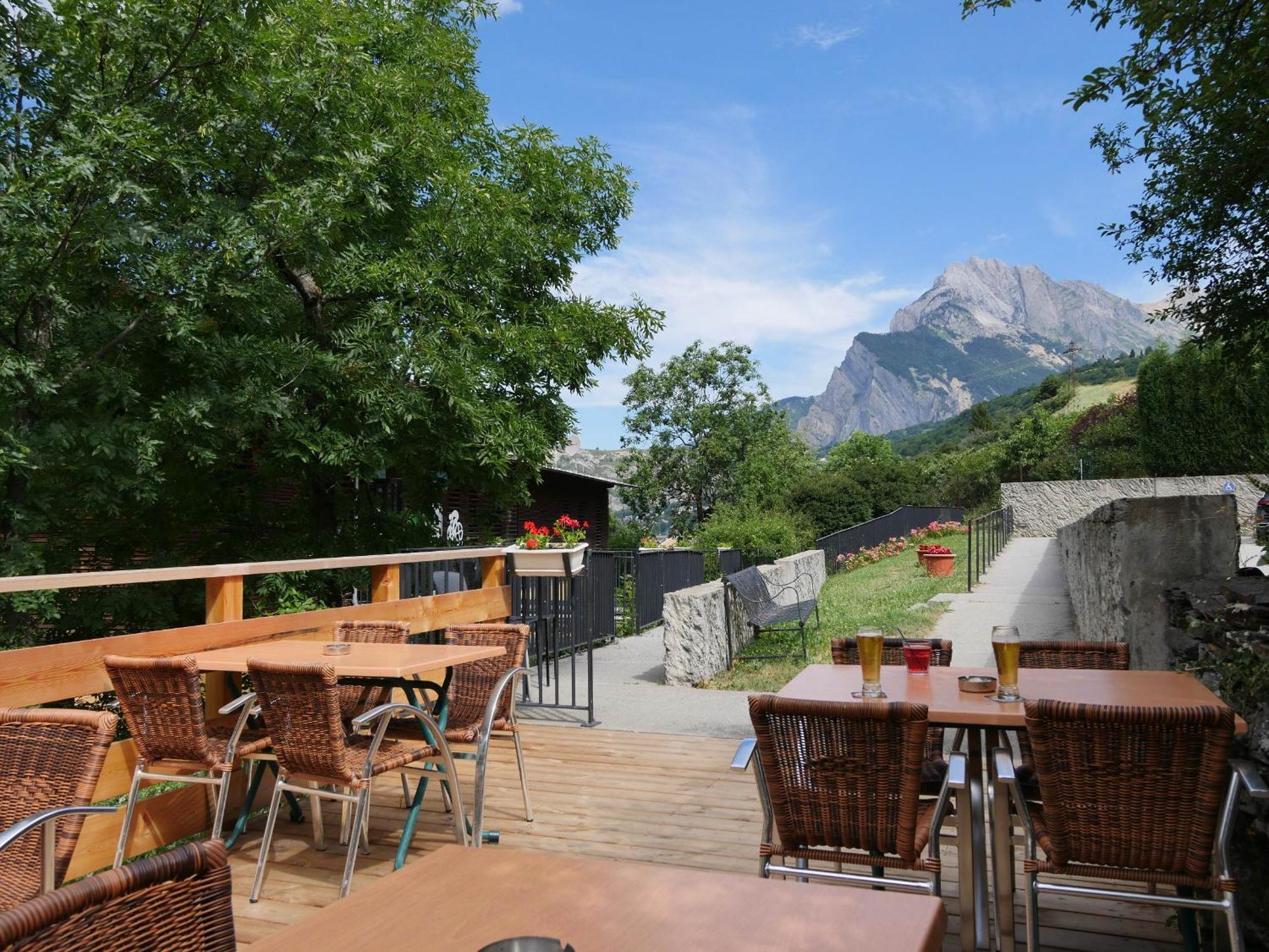 Hotel Le Marintan Saint-Michel-de-Maurienne Bagian luar foto