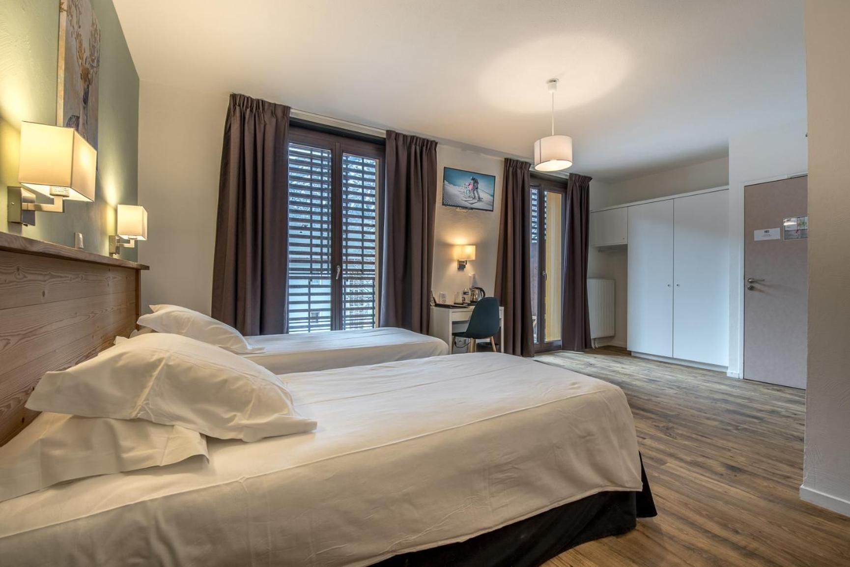 Hotel Le Marintan Saint-Michel-de-Maurienne Bagian luar foto